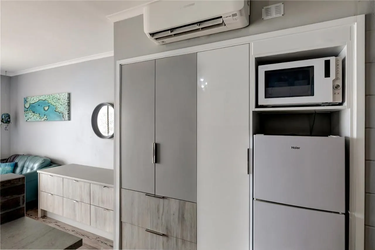 Ocean View 16A Studio Pool & Spa Wi-Fi Airlie Beach Lejlighed