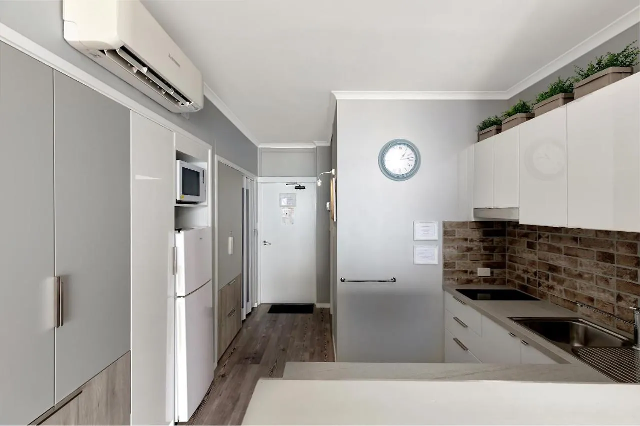 아파트 Ocean View 16A Studio Pool & Spa Wi-Fi 에일리비치