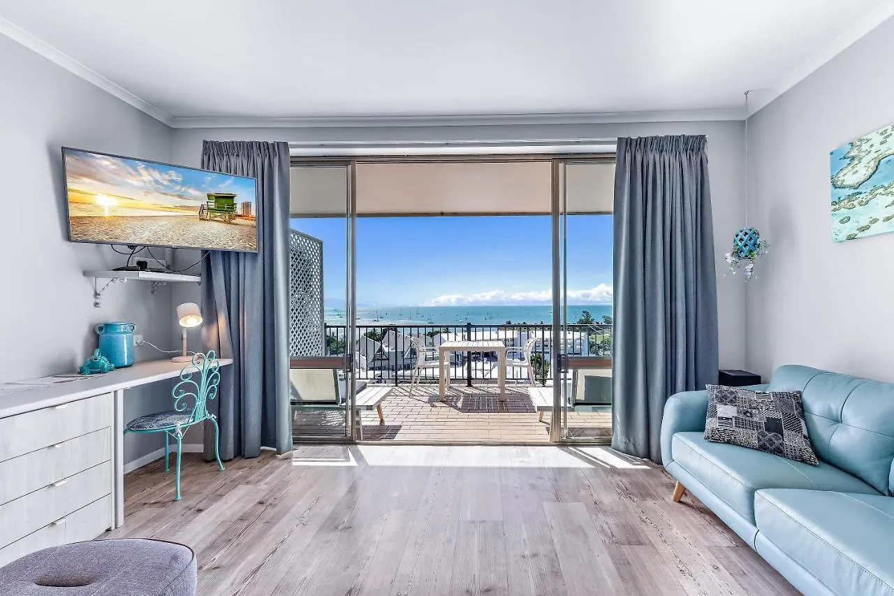 Ocean View 16A Studio Pool & Spa Wi-Fi 에일리비치 0*,