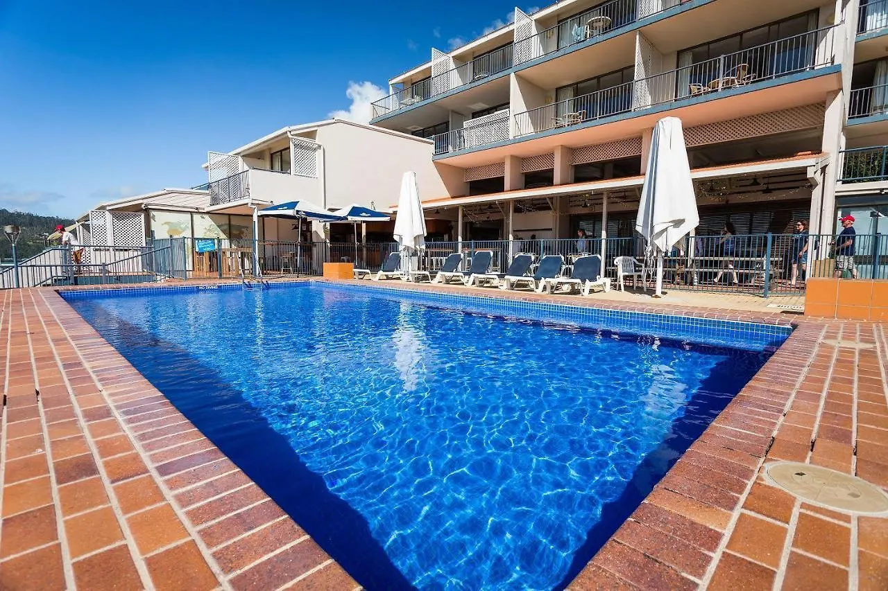 Ocean View 16A Studio Pool & Spa Wi-Fi Airlie Beach Apartment