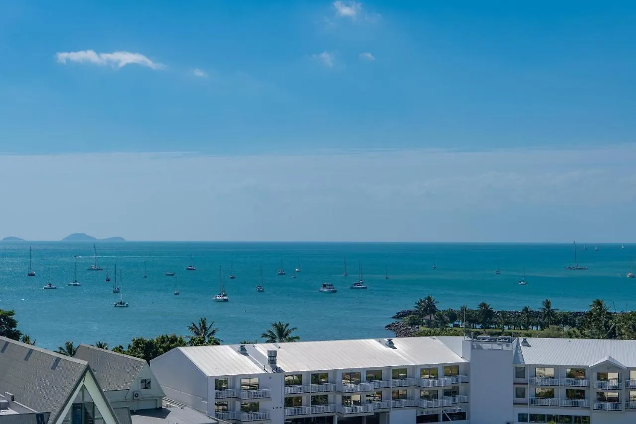 Apartment Ocean View 16A Studio Pool & Spa Wi-Fi Airlie Beach Australia