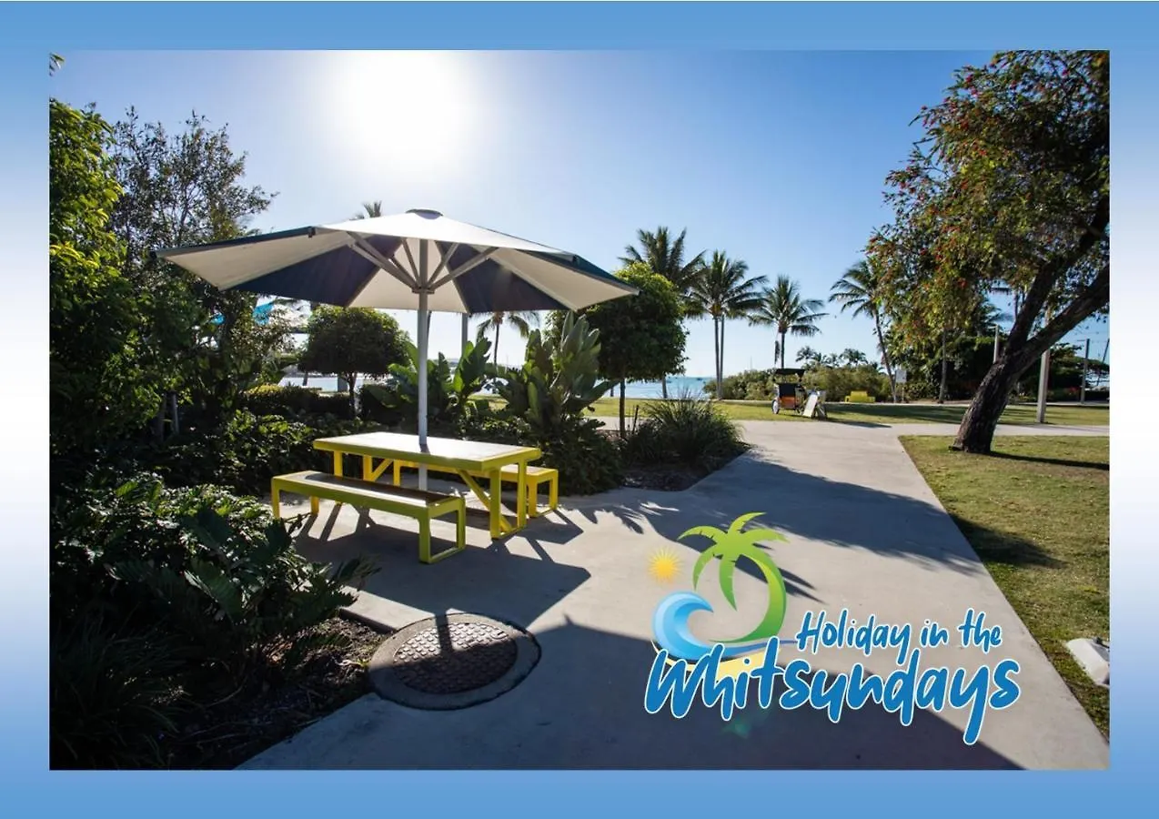 Ocean View 16A Studio Pool & Spa Wi-Fi Airlie Beach